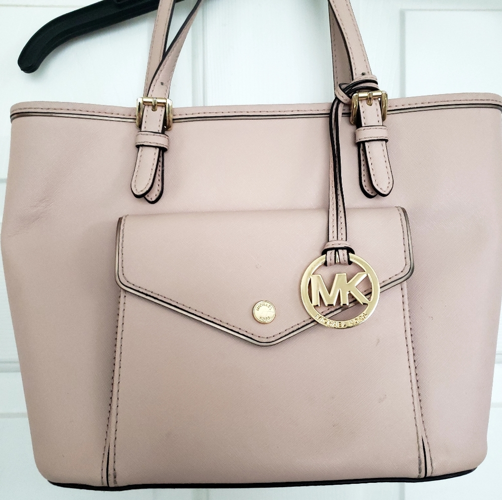 Michael Kors medium purse